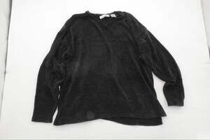 Direction Women's Black Velour Long Sleeve V-Neck Pullover Top